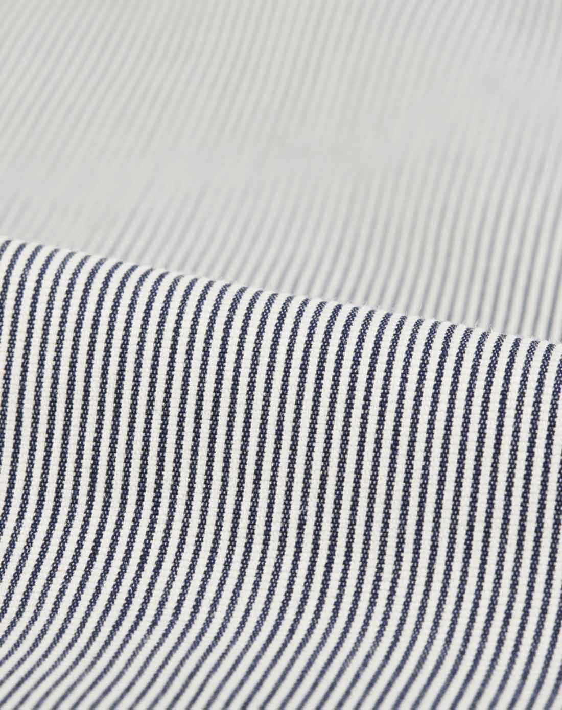 灰色条纹休闲修身直筒休闲裤