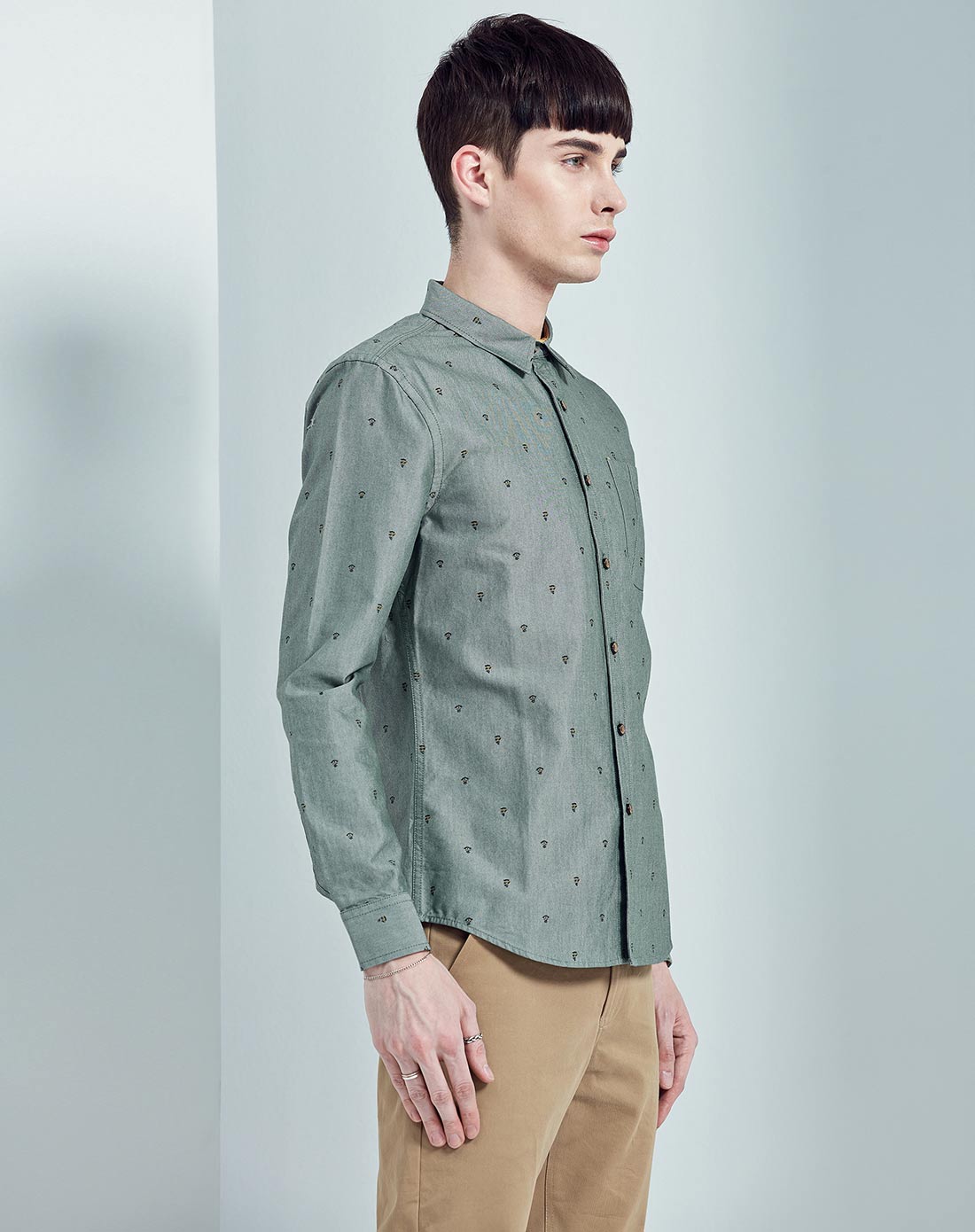 松石绿简约百搭长袖衬衫