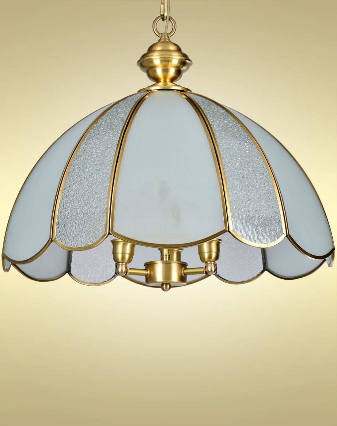 > 直径45cm吊灯 铜材质餐厅灯简约