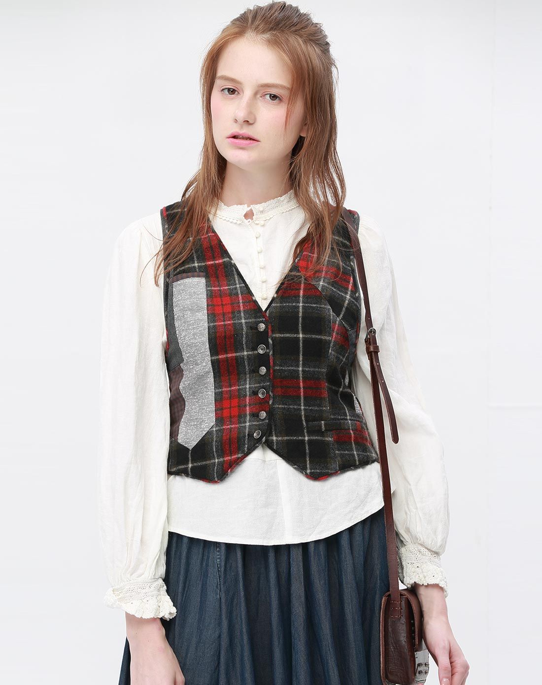 谜底冬季新品英伦风显瘦马甲女短