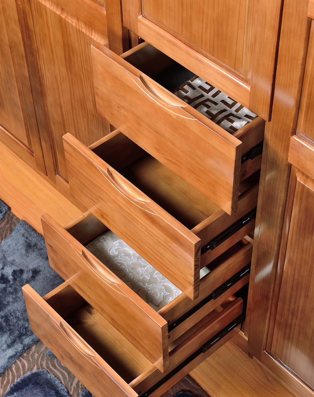 泰桦家具专场枫木全实木五门衣柜dgth612_唯品会