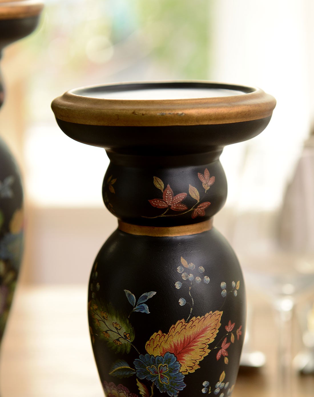 家饰摆件 路西尔黑色彩绘陶瓷烛台小号