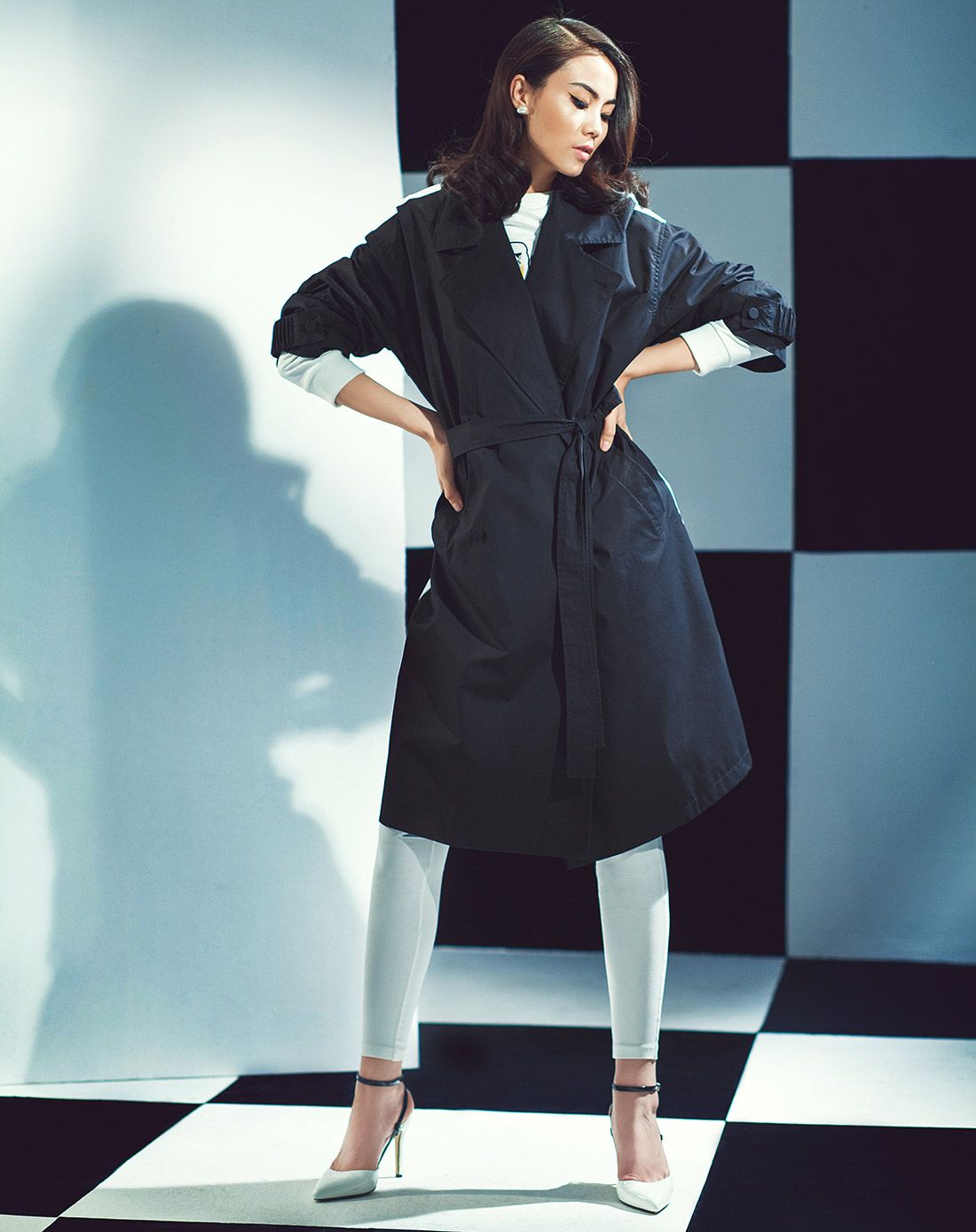 女神新装 尹恩惠合作款 黑色风衣