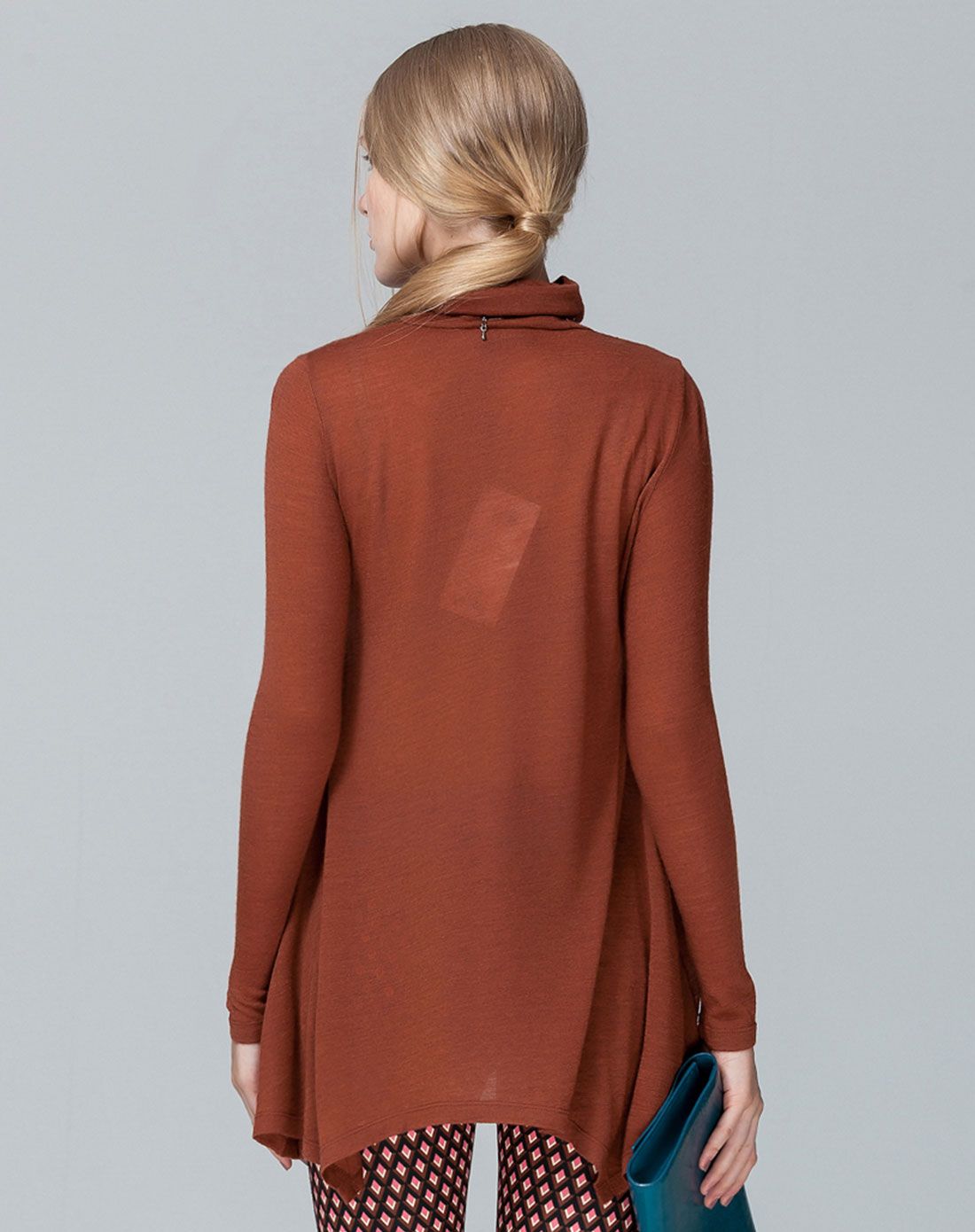 赭石黄简约百搭高领毛针织衫