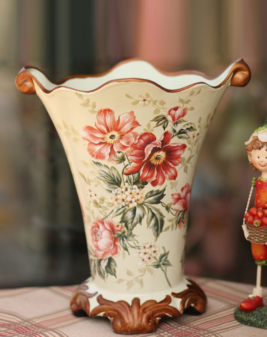 欧式唯美陶瓷红色蔷薇花瓶