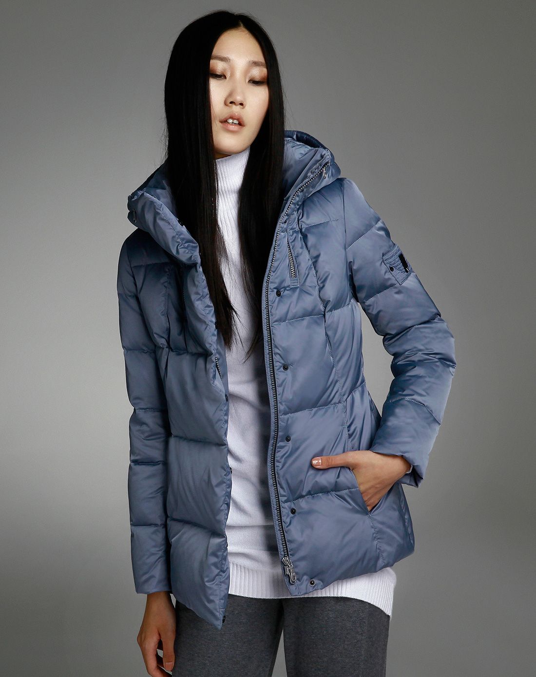 紫灰色韩版加厚羽绒服