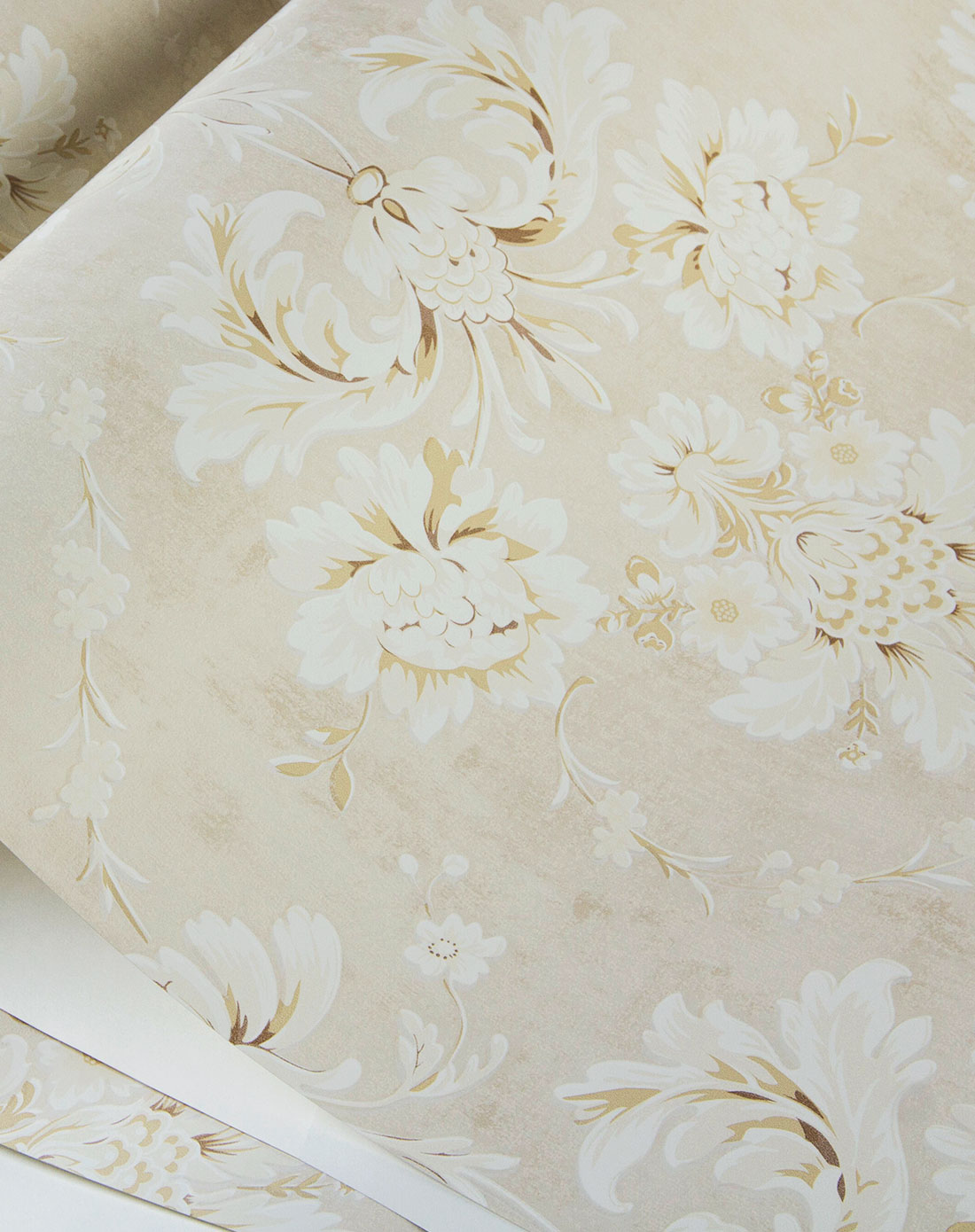 米白底欧式复古纯纸鎏金发泡工艺墙纸
