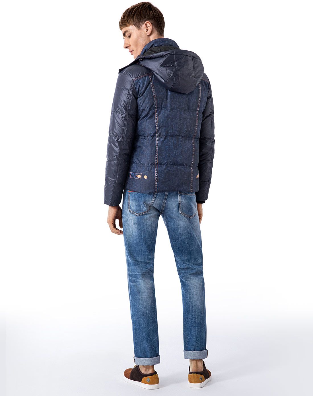 卡宾cabbeen lifestyle深蓝色仿牛仔花纹带帽羽绒服314314100537_唯品