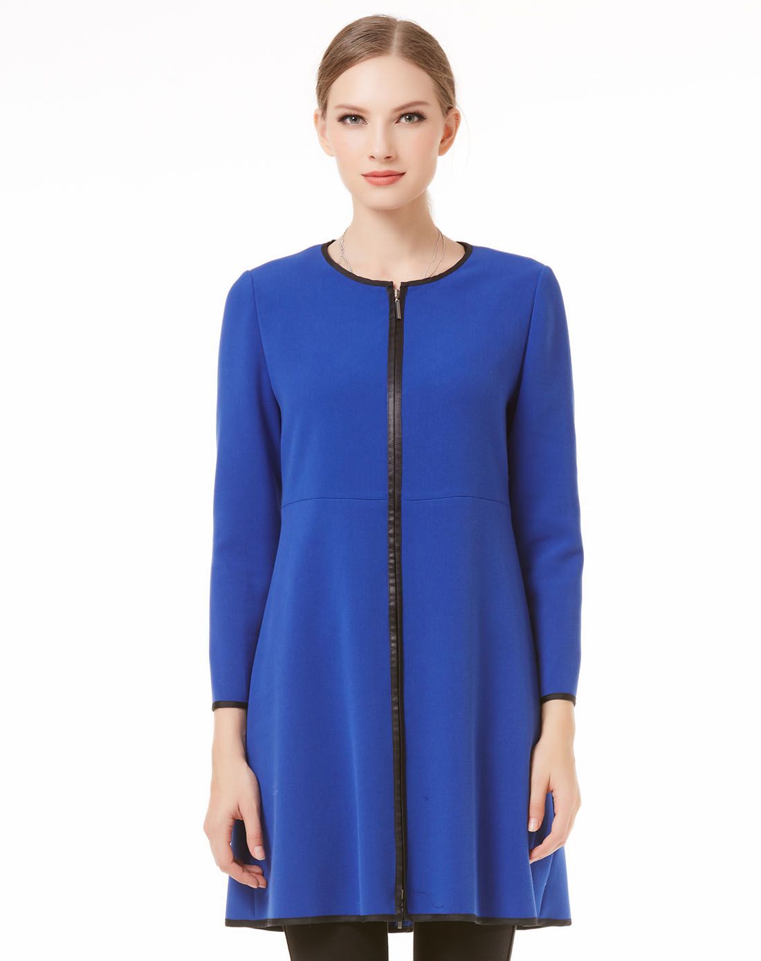 浅宝蓝色修身连衣裙