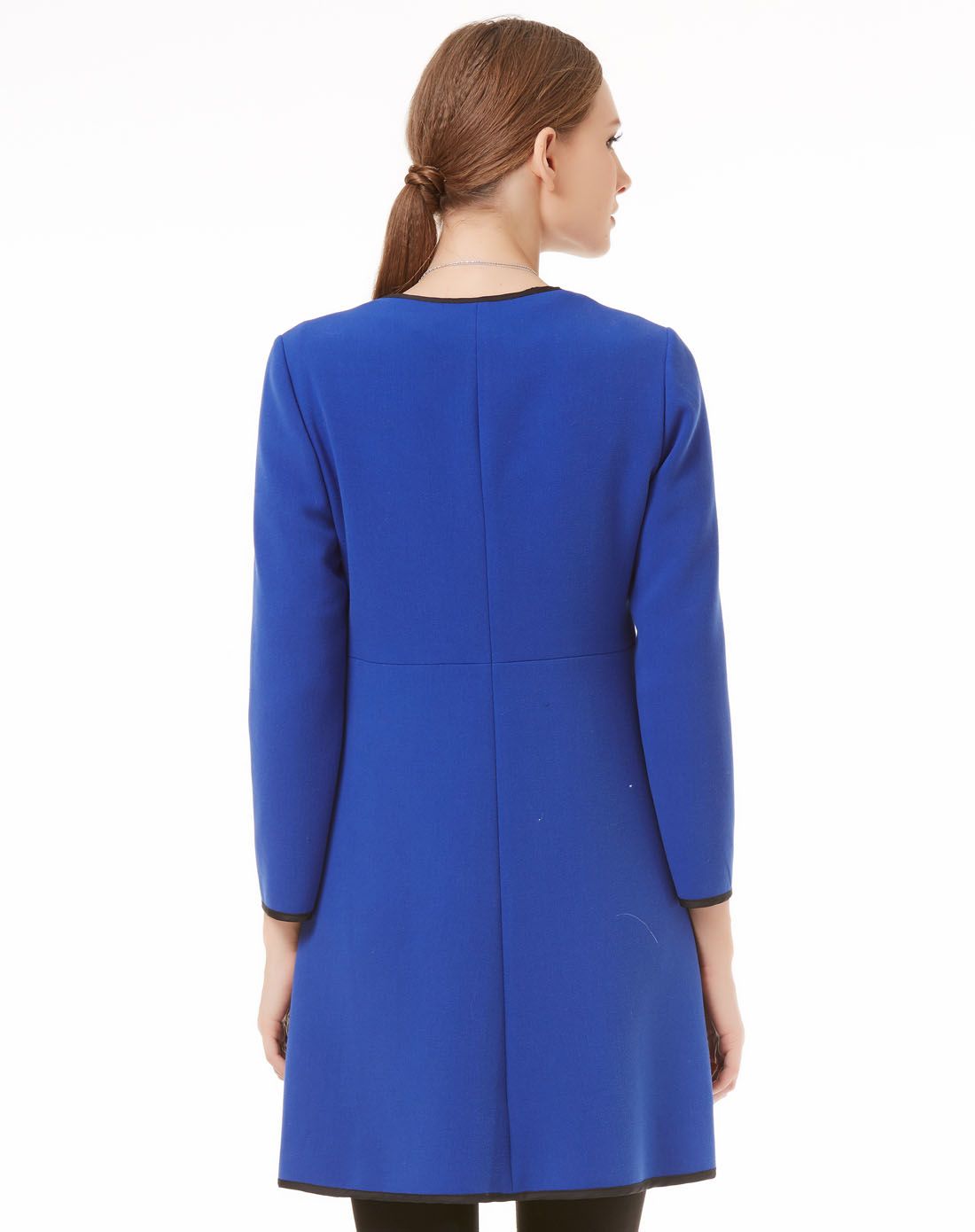 浅宝蓝色修身连衣裙