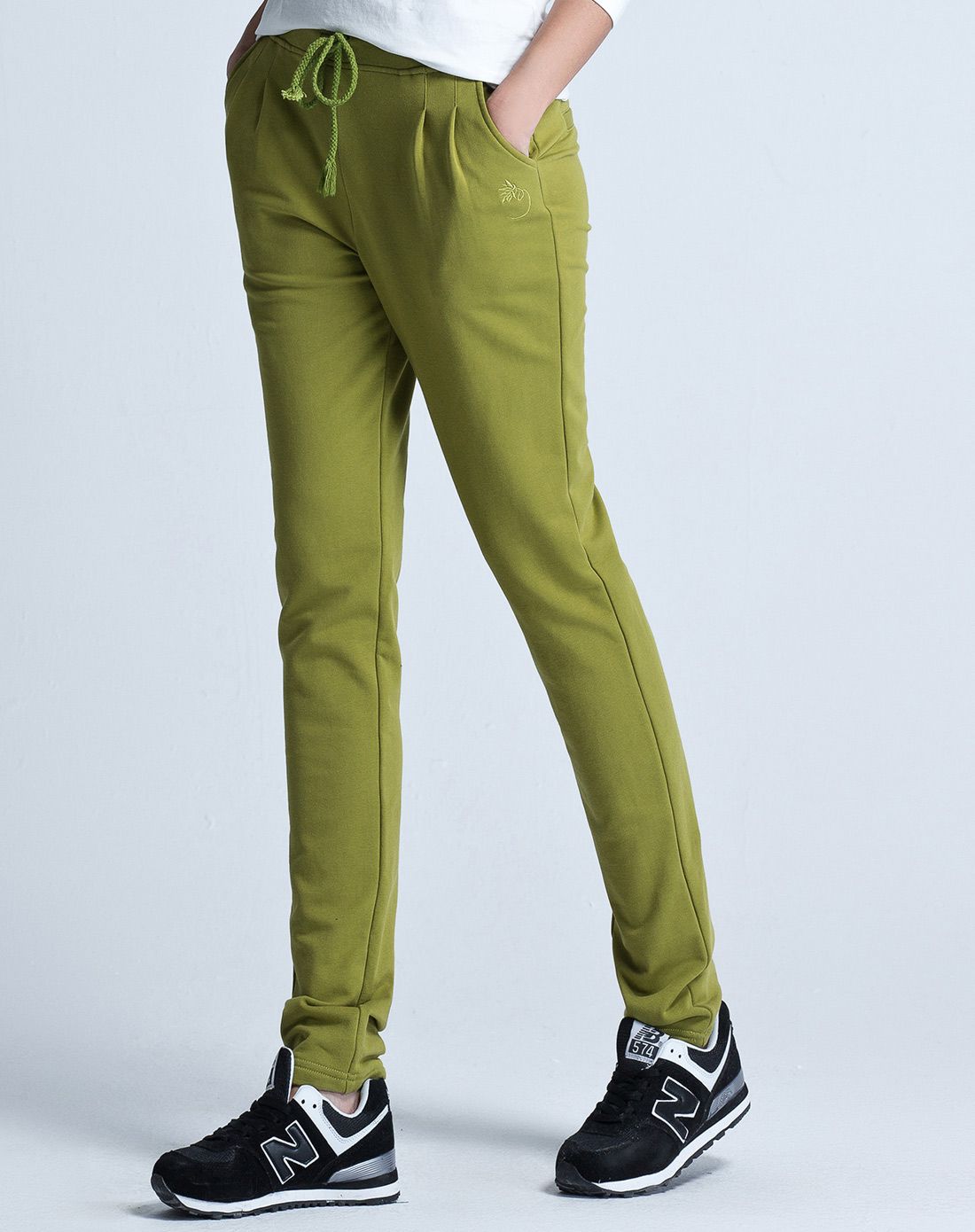 优衣美女裤专场芥末绿经典舒适亲肤透气显瘦哈伦卫裤1524283g_唯品会