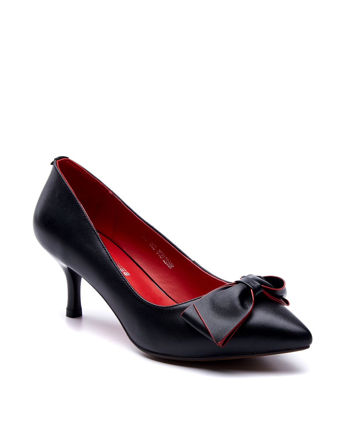 奥康女款2016新款黑色牛皮尖头单鞋