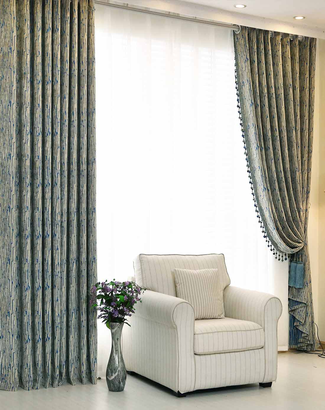 流光溢彩雪尼尔简约窗帘300*270cm双片共6米