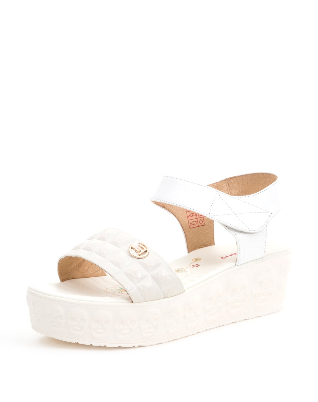 女士白色压纹简洁皮凉鞋