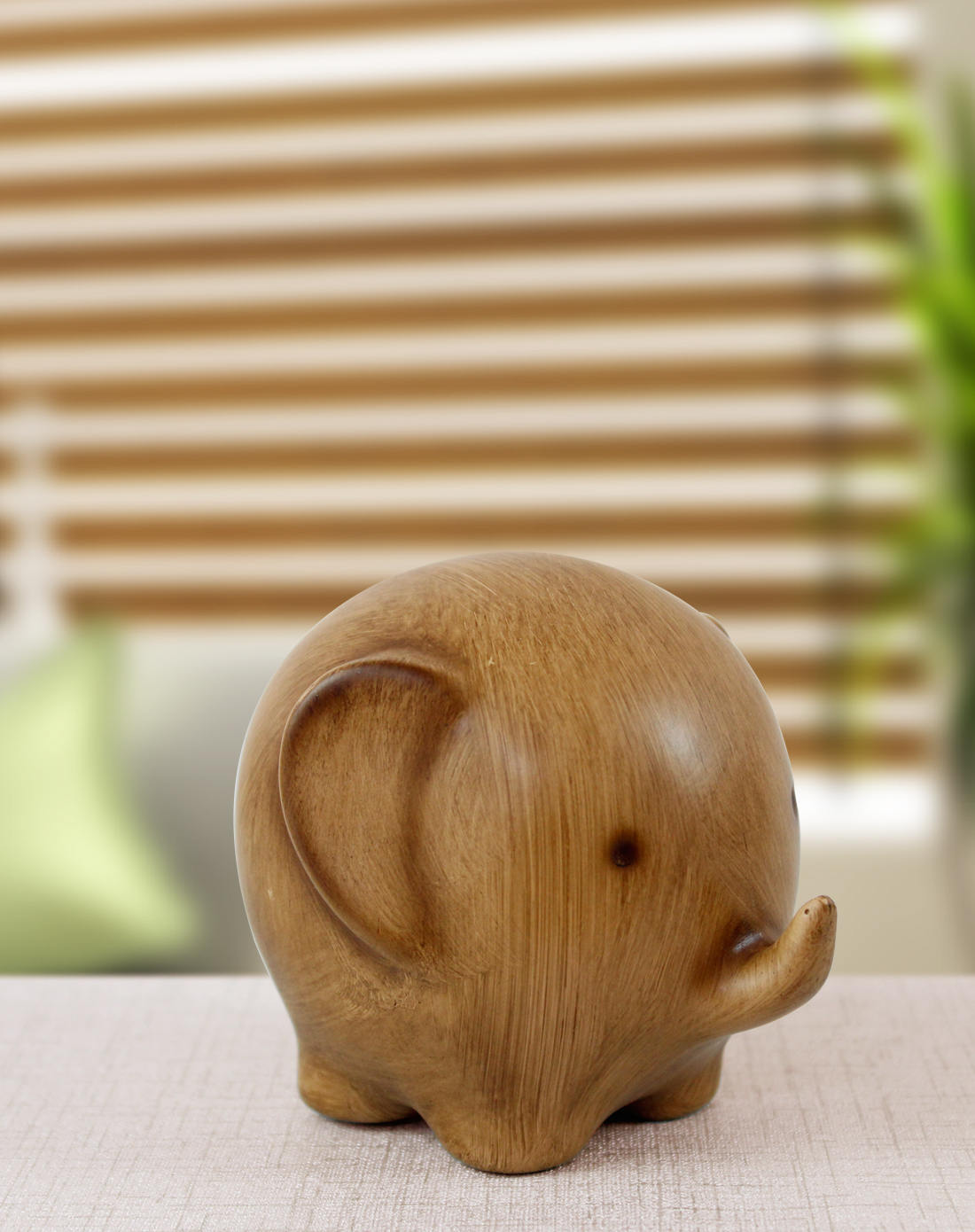 可爱小笨象桌面小摆件-桃木色